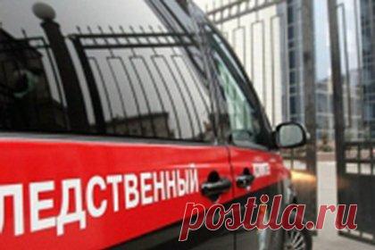 Российский полицейский помог брату вернуть права и попал под следствие. В Астраханской области суд рассмотрит дело бывшего начальника отделения Государственной инспекции безопасности дорожного движения (ОГИБДД) ОМВД России по Володарскому району о превышении полномочий. В феврале 2018 года правоохранитель внес ложные данные о брате в базу данных ГИБДД.