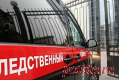 Российский полицейский помог брату вернуть права и попал под следствие. В Астраханской области суд рассмотрит дело бывшего начальника отделения Государственной инспекции безопасности дорожного движения (ОГИБДД) ОМВД России по Володарскому району о превышении полномочий. В феврале 2018 года правоохранитель внес ложные данные о брате в базу данных ГИБДД.