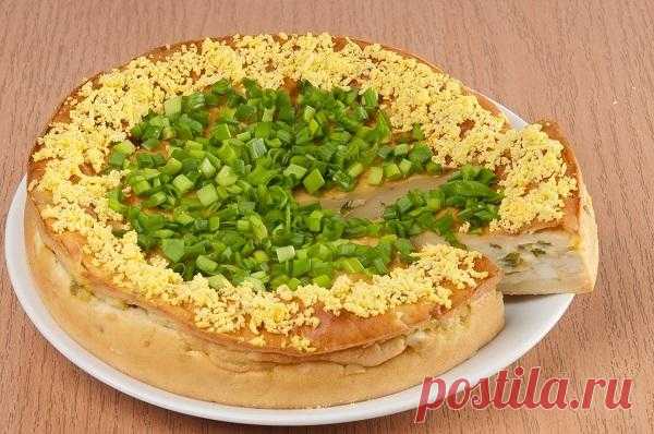 Пирог с зеленым луком и яйцом