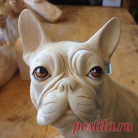 Какие невероятные скульптуры можно научиться делать, если посвятить резьбе по дереву более 30 лет | АРТИзба | Яндекс Дзен