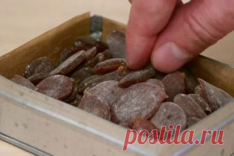 Сегодня в аптеках можно найти множество препаратов, которые направлены на лечение гриппа и кашля. К сожалению, ни один из них не способен обеспечить необходимых результатов, а от побочных эффектов может стать только хуже. Однако существует естественный и эффективный метод. Эта чудодейственная субстанция включает