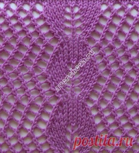 ажурный узор сеточка с центральным мотивом из листочков | каталог вязаных спицами узоров