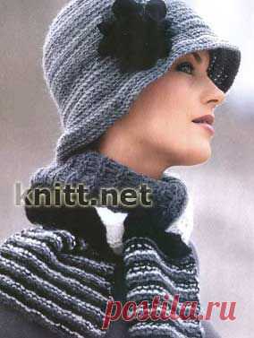 Вязаные шляпка с цветком и шарф в полоску | knitt.net | Все о вязании