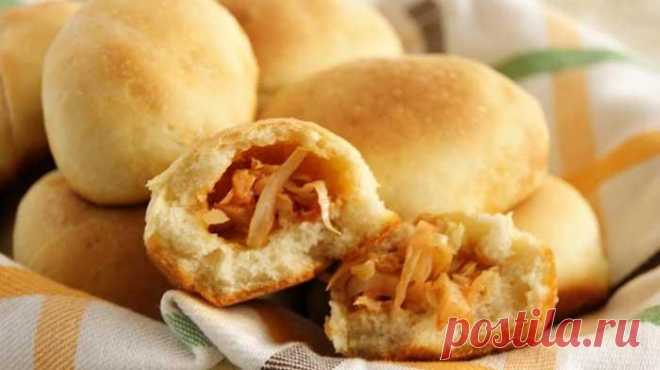 Скороспелые пирожки. Вкусные, мягкие и долго сохраняющие мягкость Пирожки получились потрясающие: вкусные, мягкие и долго сохраняющие мягкость! Родные от них в восторге. Теперь, если печь пирожки, то только так!