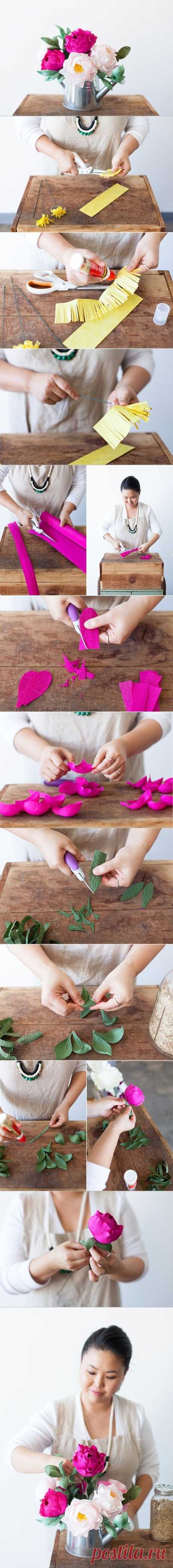 DIY Crepe Paper Peony Bouquet | www.FabArtDIY.com