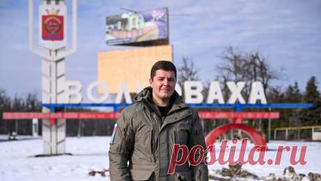 Губернатор Ямала рассказал о помощи подшефной Волновахе. С того момента, как два года назад Ямало-Ненецкий автономный округ (ЯНАО) взял шефство над Волновахским районом ДНР, специалисты Ямала помогли подшефному региону восстановить свыше 280 объектов инфраструктуры. Об этом в интервью ...