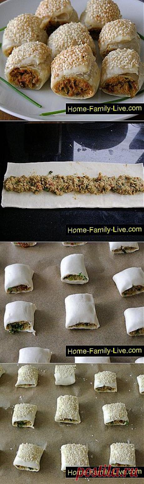 Кулинарные рецепты Рулеты из слоеного теста с курицей