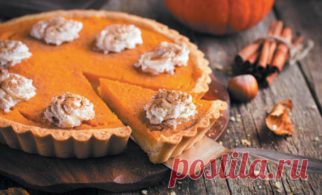 Время десерта На Руси десерты называли ласковым словом «заедки», и, право, они того стоили. Взять, к примеру, сладкие цукаты из ягод. Их звали киевским сухим вареньем, делали из вишен, слив, персиков, абрикосов, гр…