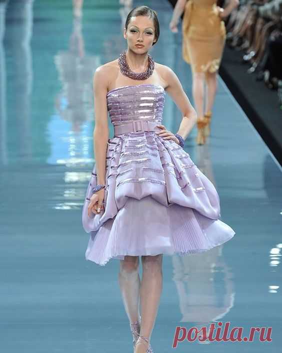 👑J'ADORE DIOR👑 (@diorinthe2000s)