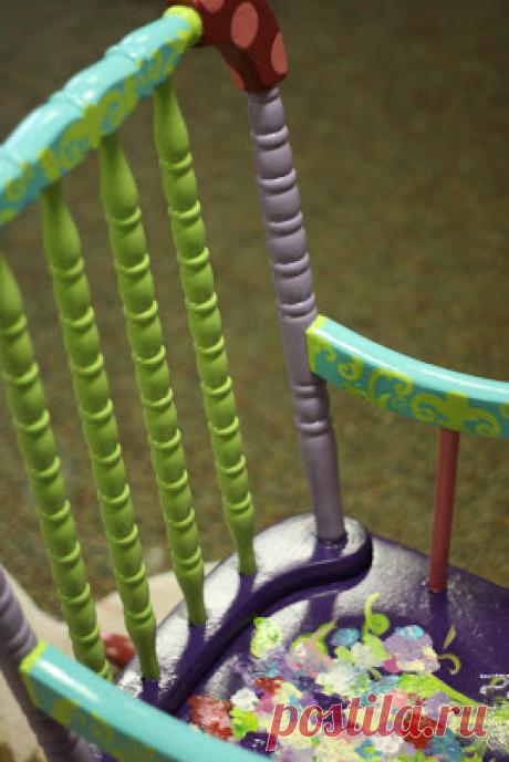 jjSparkles: CARLY's Rocking chair