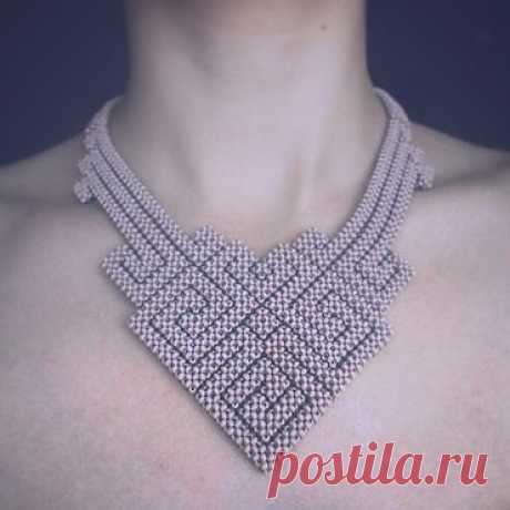 (1) Facebook