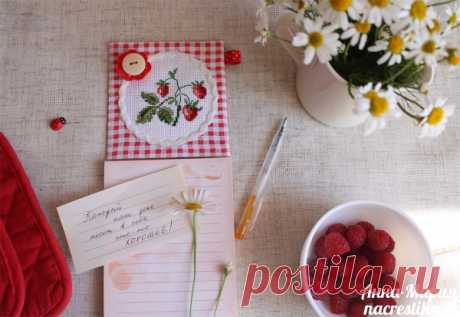 Обложка с аппликацией на блокнот-магнит | Крестик