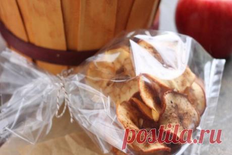 Яблочные чипсы без сахара с корицей