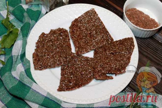 Льняные флаксы, рецепт приготовления в домашних условиях Льняные флаксы готовятся в домашних условиях из доступных простых компонентов с использованием пряных трав и чеснока. Приготовление простое, рецепт с фото
