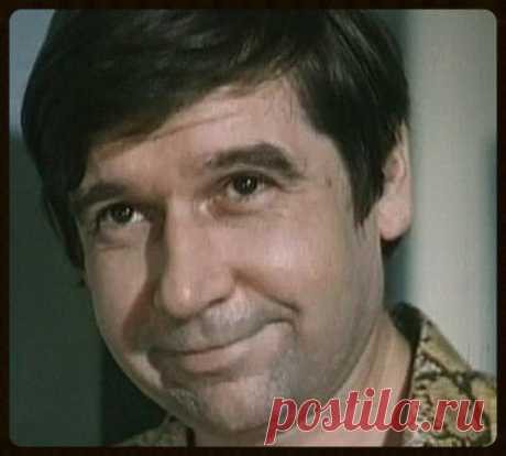 Актер театра и кино Волков Николай Николаевич младший  03.10.1934 - 10.11.2003;