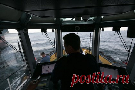 Спасательный буксир «Михаил Чеков» спустили на воду