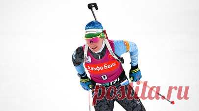 Цена промаха: Латыпов вырвал золото у Серохвостова в спринте, а Дербушева опередила Солу на этапе Кубка Содружества. Эдуард Латыпов одержал победу в спринтерской гонке на втором этапе Кубка Содружества. Россиянин обошёлся без промахов на огневых рубежах и благодаря этому опередил Даниила Серохвостова, допустившего одну осечку. Одна незакрытая мишень стоила победы белоруске Анне Соле, которую подвинула с первой строчки итогового протокола безупречно стрелявшая Тамара Дербушева. Читать далее