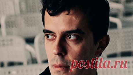 Суд оштрафовал главреда The Insider Романа Доброхотова. Глава редакции интернет-издания The Insider Роман Доброхотов был оштрафован Черемушкинским судом Москвы на 14 тысяч рублей за участие в деятельности организации, признанной в РФ нежелательной. Об этом сообщает РИА Новости. ...