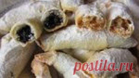Обалденные рогалики — тончайшее, хрустящее тесто и много сладкой вкусной начинки!