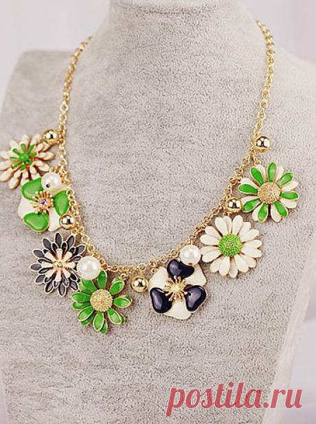 Большое колье с цветами только для смелых девушек