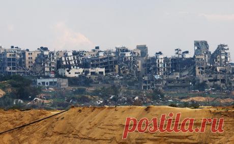 Al Arabiya узнал о решении ХАМАС прекратить все переговоры по заложникам. ХАМАС решил приостановить все переговоры по обмену заложниками с Израилем после гибели замглавы политбюро движения, который был взорван в пригороде Бейрута, рассказали источники Al Arabiya