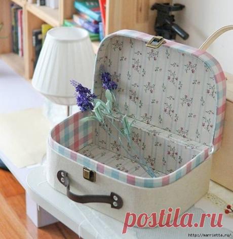 Чемоданчик из картона — просто прелесть!