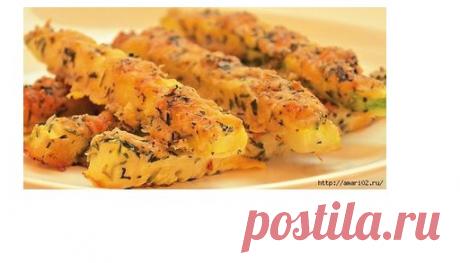 Кабачковые палочки в сырной панировке из духовки.