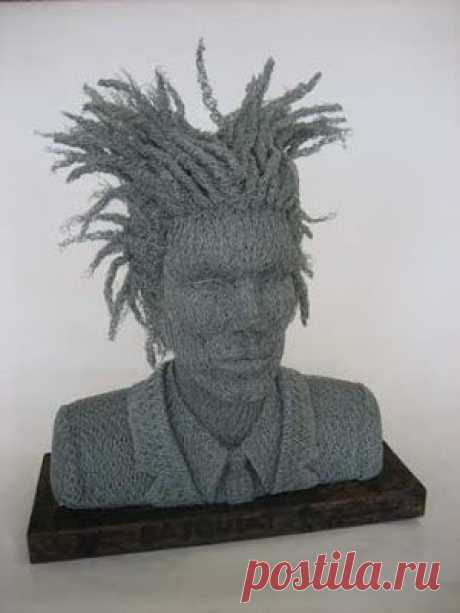 Jokes, funny pics &amp; videos: Knitted statues
