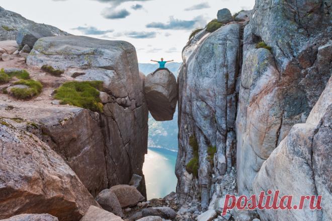 7 удивительно красивых, но вместе с тем смертельно опасных мест 7 мест на Земле, посещение которых захватывает дух и вызывает дрожь в коленях.