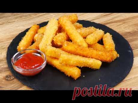Хрустящие снаружи, тягучие внутри - сырные палочки. Cheese sticks recipe.