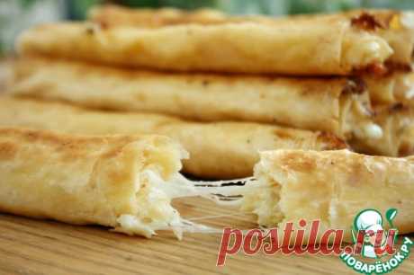 Трубочки с творогом и сыром – кулинарный рецепт