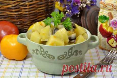 👌 Картошка с баклажанами и грибами, рецепты с фото Приготовить вкусный, полезный и бюджетный ужин для всей семьи – это очень легко, просто и невероятно быстро. Особенно, если под рукой у вас кроме картошки есть ещё грибы и баклажан...