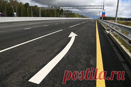 Найдены проблемы в финансировании российской мегатрассы. Строительство скоростной автодороги M12 Москва — Казань, которая входит в федеральный проект «Европа — Западный Китай» (ЕЗК), подорожало почти на 300 миллиардов рублей. Проблемы в финансировании российской мегатрассы нашли аудиторы Счетной палаты по итогам проверки проекта в 2022 году.