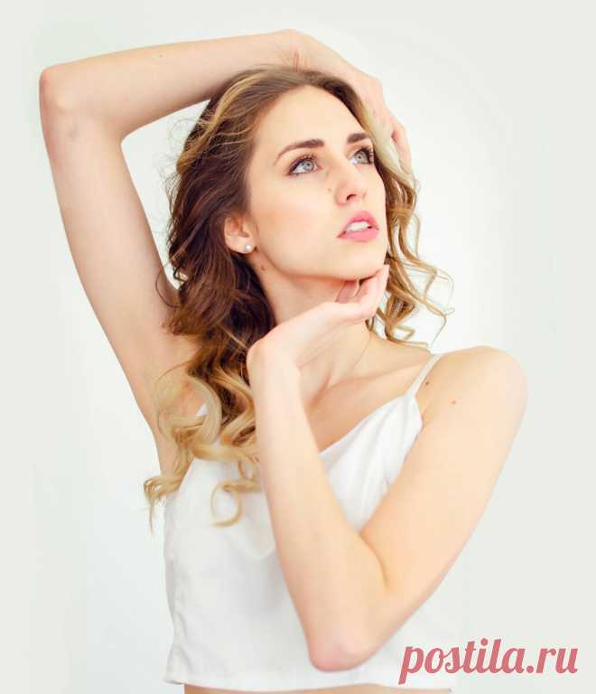 Как справляться с тревожными мыслями? Простая техника
Когда человек охвачен тревогой, он сливается со своими мыслями. Самые странные, страшные и невероятные мысли в такие моменты воспринимаются правдивыми, достоверными и реальными. Фото автора Charkoal: Pexels Воображение рисует пугающие картины неминуемых катастроф, проблем и несчастий. А сознание не разбирается, где правда, а где вымысел.  Так...
Читай дальше на сайте. Жми подробнее ➡