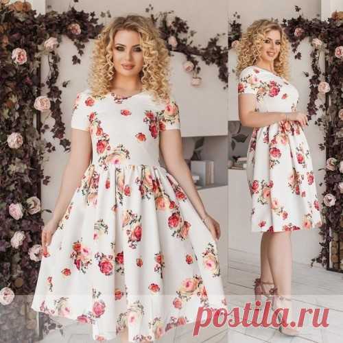 Цветастое отрезное платье