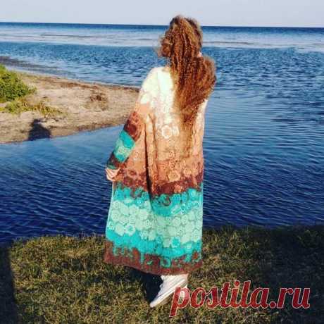 Cardigan for women and girls. Style 2018-2019. Womens clothing store. Color transitions. Handmade. Christmas gift coat. Cardigan for stylish girls and confident women. For any events.  This soft wool cardigan will go perfectly with jeans, a skirt, a dress and even more elegant ladies pants. A cardigan will warm you up on a cool summer evening. Fluffy and soft to the touch. Available in different