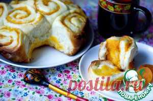 Булочки с начинкой в мультиварке - кулинарный рецепт