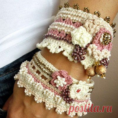 (6) Crochet Bracelet Cuff Beige Cream Rose Light Brown Freeform
