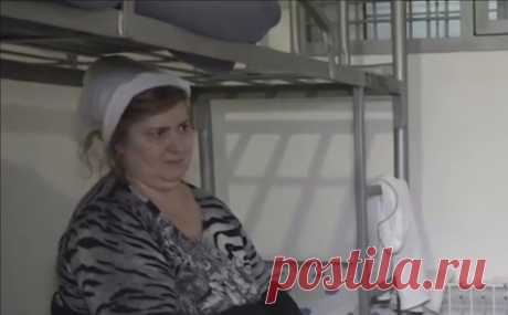 Омбудсмен Чечни посетил в спецприемнике жену бывшего судьи Янгулбаева. Уполномоченный по правам человека Чечни Мансур Солтаев посетил жену бывшего судьи Верховного суда республики Сайди Янгулбаева Зарему Мусаеву в спецприемнике МВД ЧР.