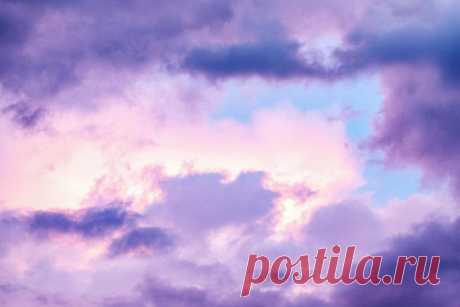 Затмение и положение Раху и Кету в астрологической карте. Почему важно это знать?
Продолжаем серию постов про коридор затмений. Рассказываем, что нас ожидает в этот период. Итак, при чем тут затмение и положение Раху и Кету в вашей карте. Почему важно это знать?⠀Смотрите. Помимо того, что в нашей карте есть ось Раху-Кету и их расположение каким-то образом на нас влияет, также на нас оказывает влияние транзитное прохождение этих […]
Читай дальше на сайте. Жми подробнее ➡