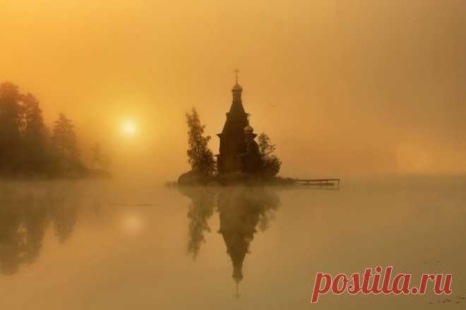 Русская церковь сказочной красоты, построенная на острове-скале - Путешествуем вместе