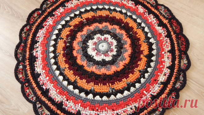 Клевый Круглый Коврик Крючком из ветоши 2 (93см. в диаметре). Авторское решение.