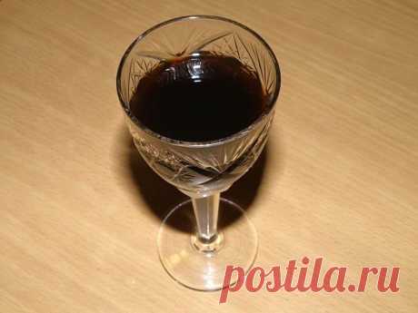 ЛИКЁР «ЧЕРНЫЙ КАПИТАН»