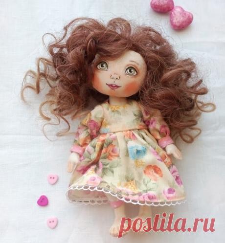 Выкройки текстильных кукол 











