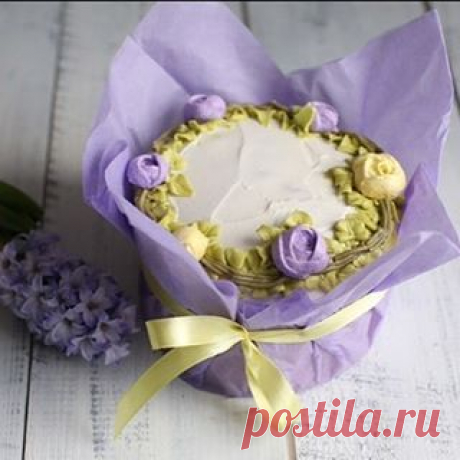 Не за горами  Пасха! Поэтому уже сейчас стоит задуматься, где купить вкусный и ароматный кулич. Фото в разрезе выложу позже  Начинаю прием заказов  Звоните или пишите в whatsapp/viber 89859951449