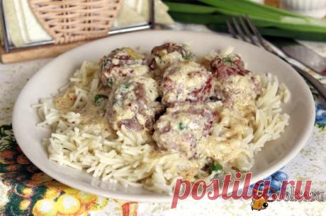 Мясные фрикадельки с зеленым горошком в сливочном соусе фото рецепт приготовления
