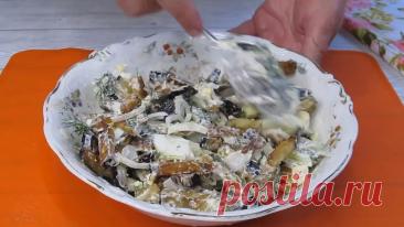 Любимейший салат из любимых. Всего то три ингредиента, а каков на вкус! На любой случай годится. | РЕЦЕПТЫ ОТ МАМУЛИ | Дзен