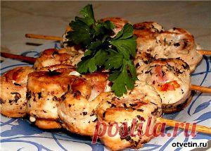 Готовим в духовке домашний шашлык из курицы в кефире