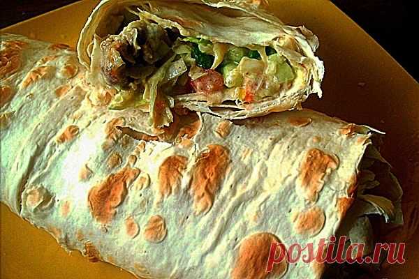 Фантастически вкусная закуска!
"Шаурма по-домашнему" Рецепт здесь...