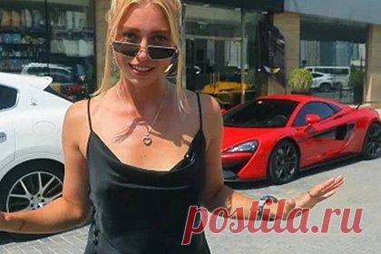 Российская ведущая призналась в восстановлении девственности. Российская блогерша и экс-ведущая программы «Орел и Решка» Юлия Коваль призналась, что сделала операцию по восстановлению девственной плевы. «Сделала косметическую операцию для того, чтобы у меня была идеальная после родов вагина», — добавила она.